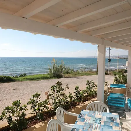 Holiday home Covo Dei Marinai Cava d'Aliga